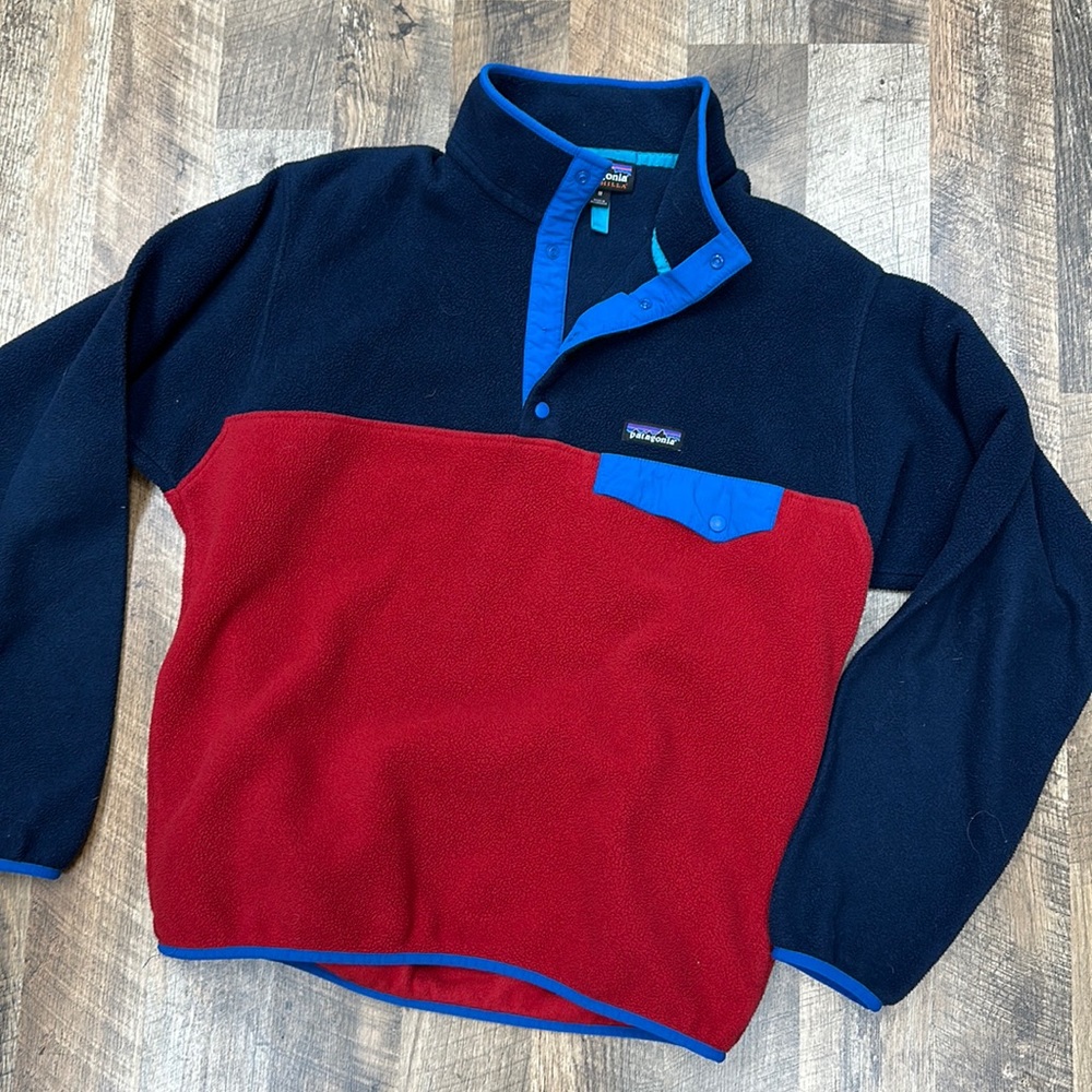 Men’s Patagonia tri color T snap fleece size medium